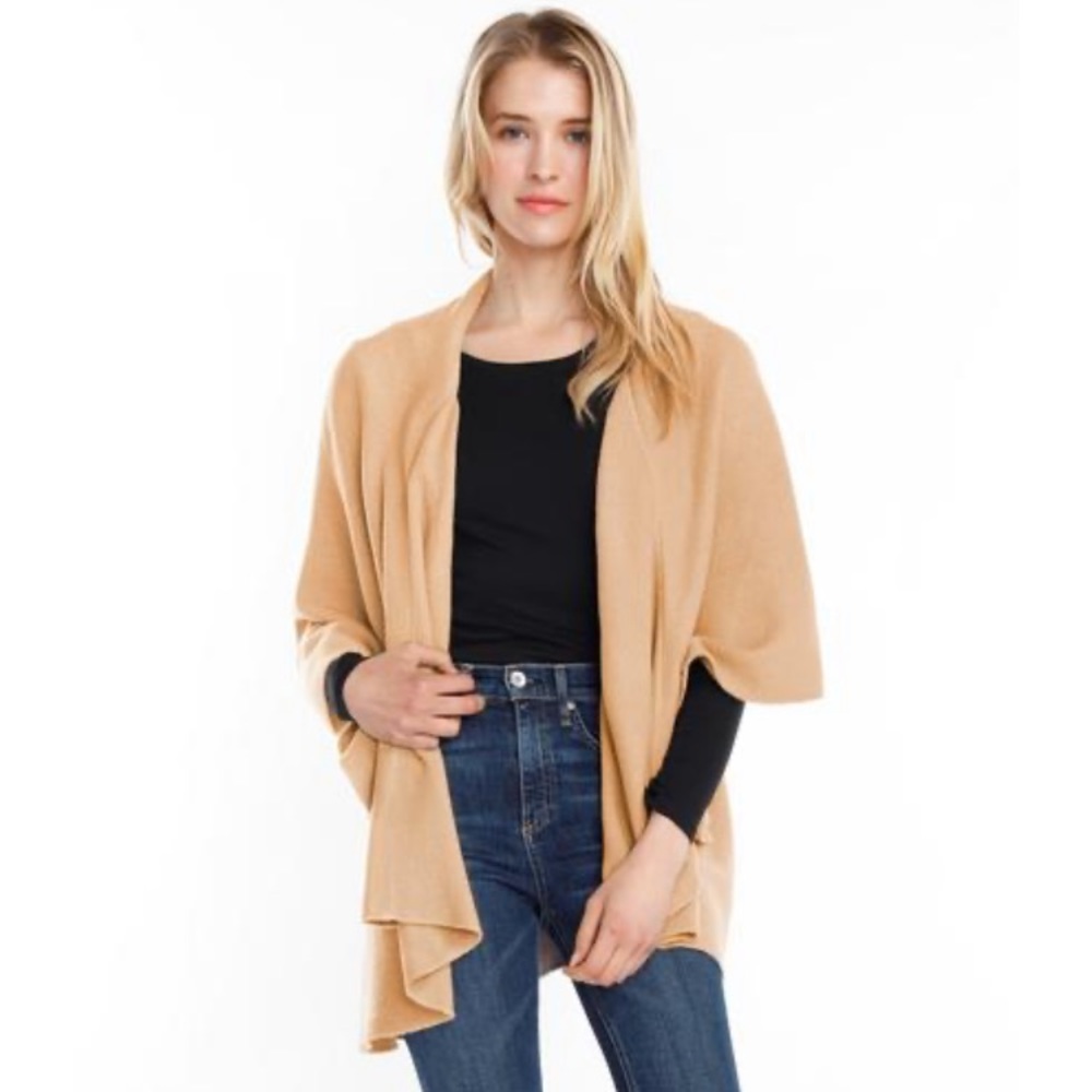 NWT Look by M Basic Shawl Vest